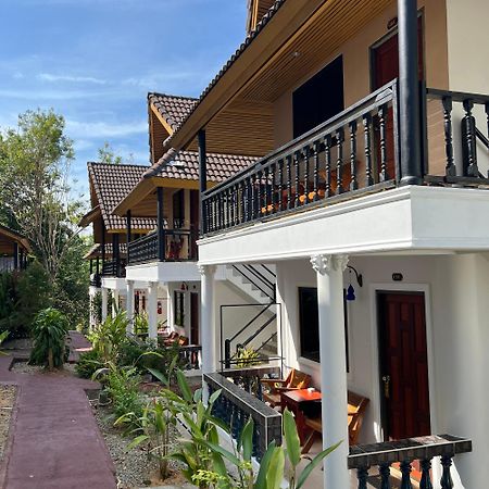 Kata Villa Merit Hill Bungalows Karon Exteriör bild