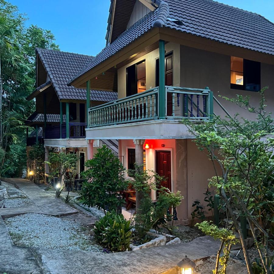 Kata Villa Merit Hill Bungalows Karon Exteriör bild
