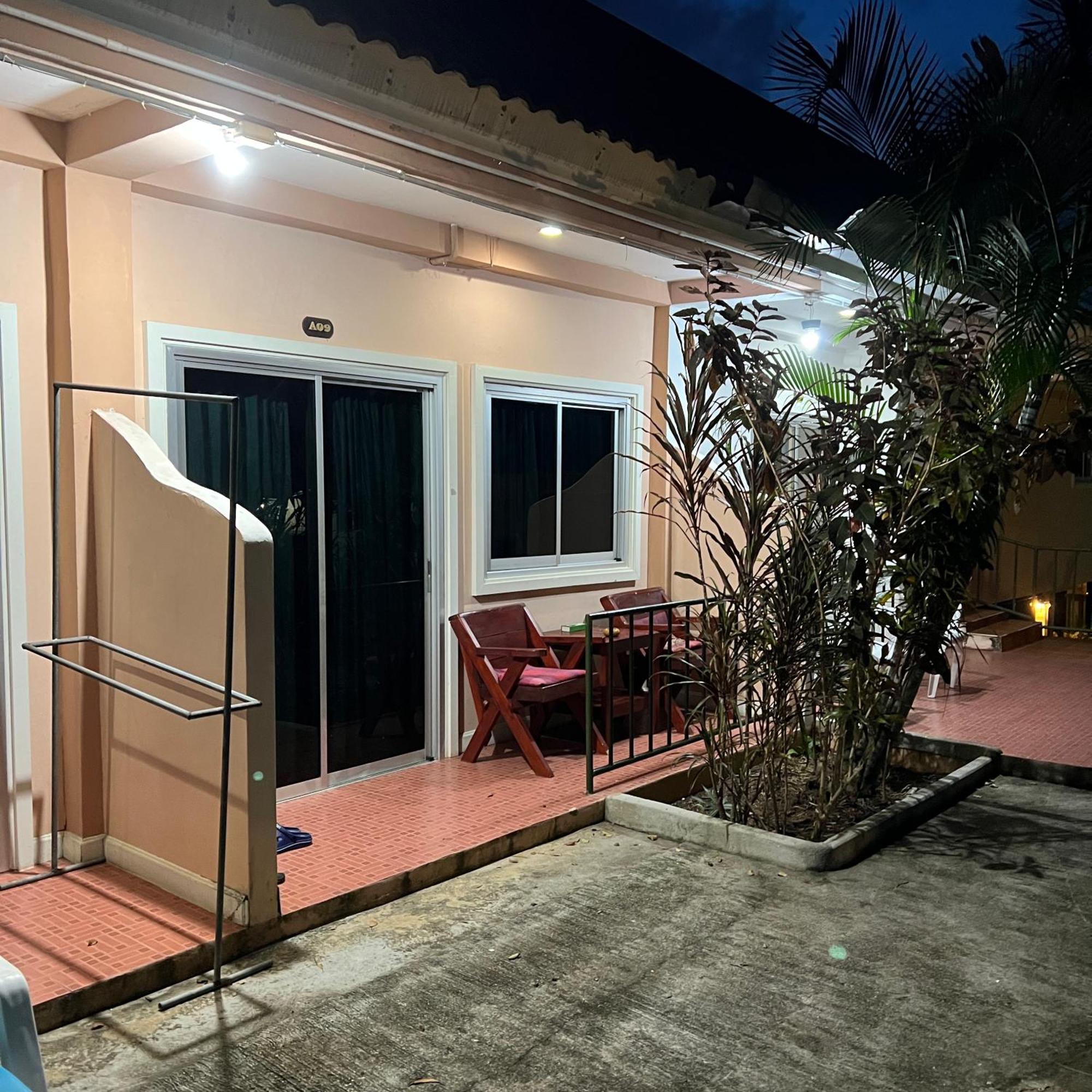 Kata Villa Merit Hill Bungalows Karon Exteriör bild