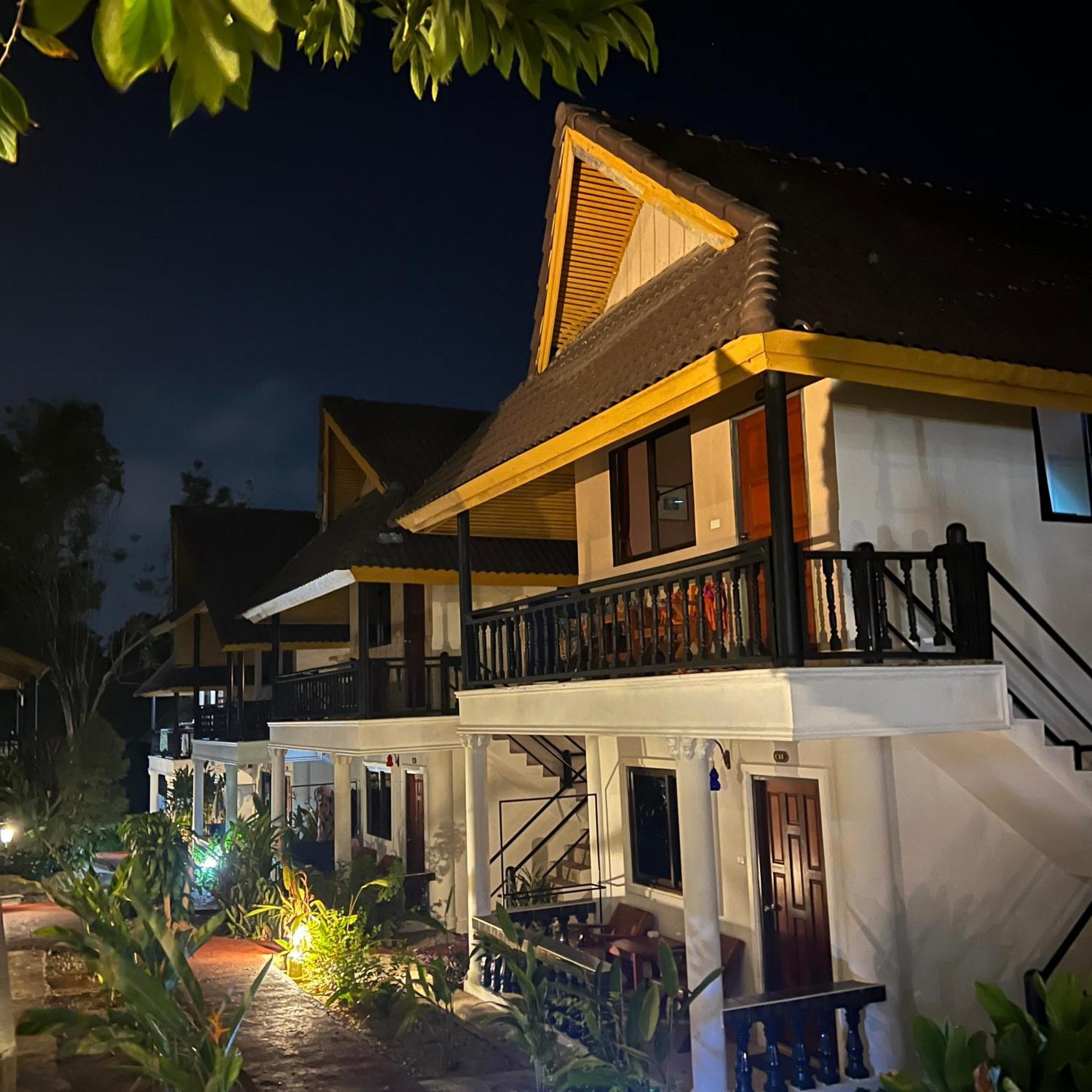 Kata Villa Merit Hill Bungalows Karon Exteriör bild
